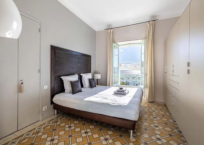 Lägenhet 20 Lacroix - Cozy 2-bedroom With Balcony And Sea View